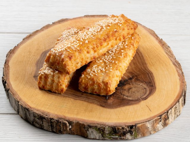 Сырные палочки с кунжутом — изображение 2