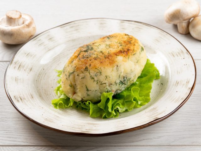 Зразы картофельные с грибами