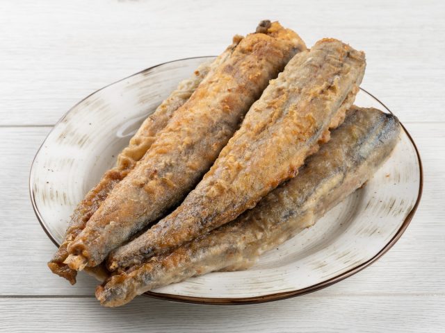 Минтай жареный