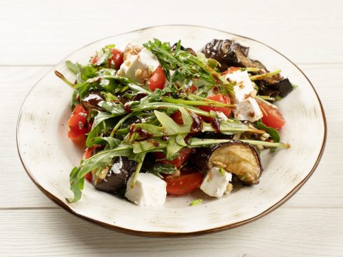 Салат из баклажан  и томатов