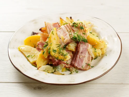 Картофель запеченный с беконом